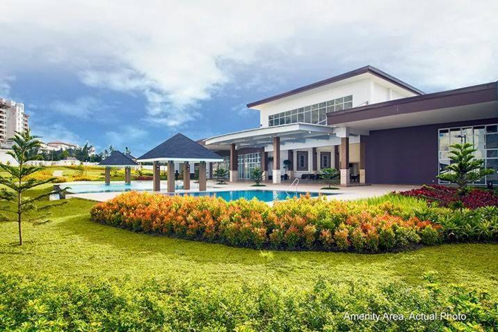 تاجيتاي Smdc Tagaytay Taal Lake Condo Cook Netflix No Balcony No Free Parking المظهر الخارجي الصورة