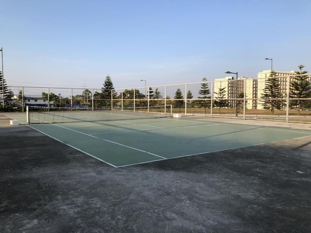 تاجيتاي Smdc Tagaytay Taal Lake Condo Cook Netflix No Balcony No Free Parking المظهر الخارجي الصورة