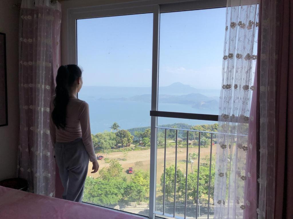 تاجيتاي Smdc Tagaytay Taal Lake Condo Cook Netflix No Balcony No Free Parking المظهر الخارجي الصورة