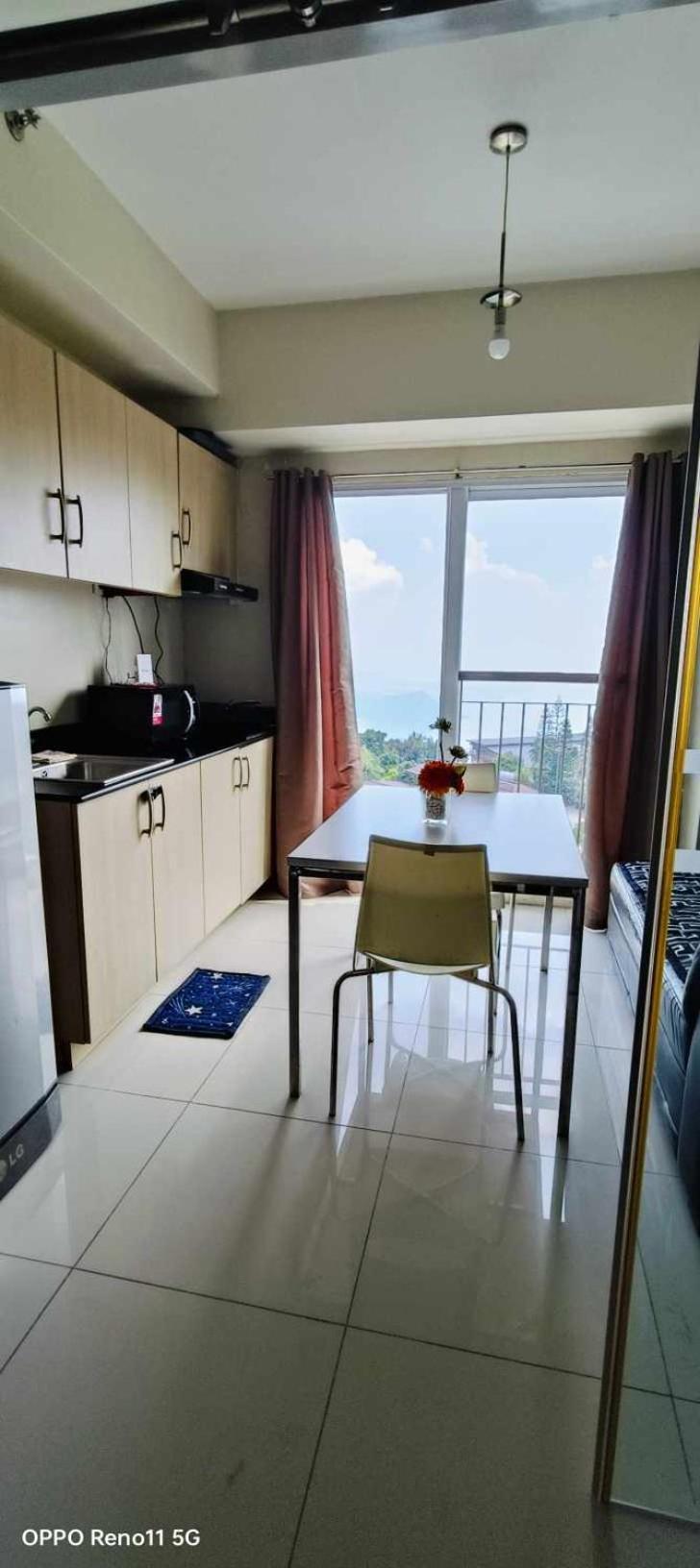 تاجيتاي Smdc Tagaytay Taal Lake Condo Cook Netflix No Balcony No Free Parking المظهر الخارجي الصورة